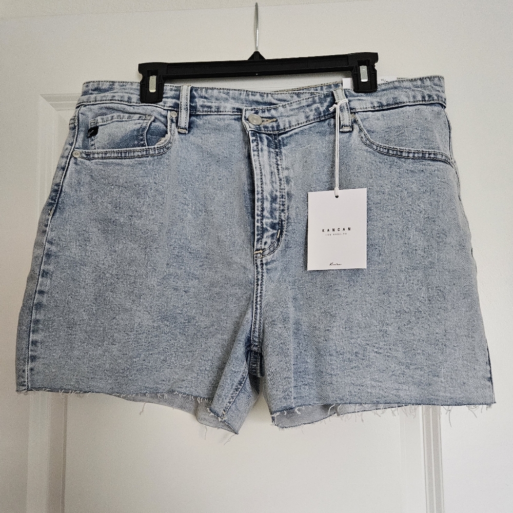 NWT Kancan High Rise Crossover WB Shorts